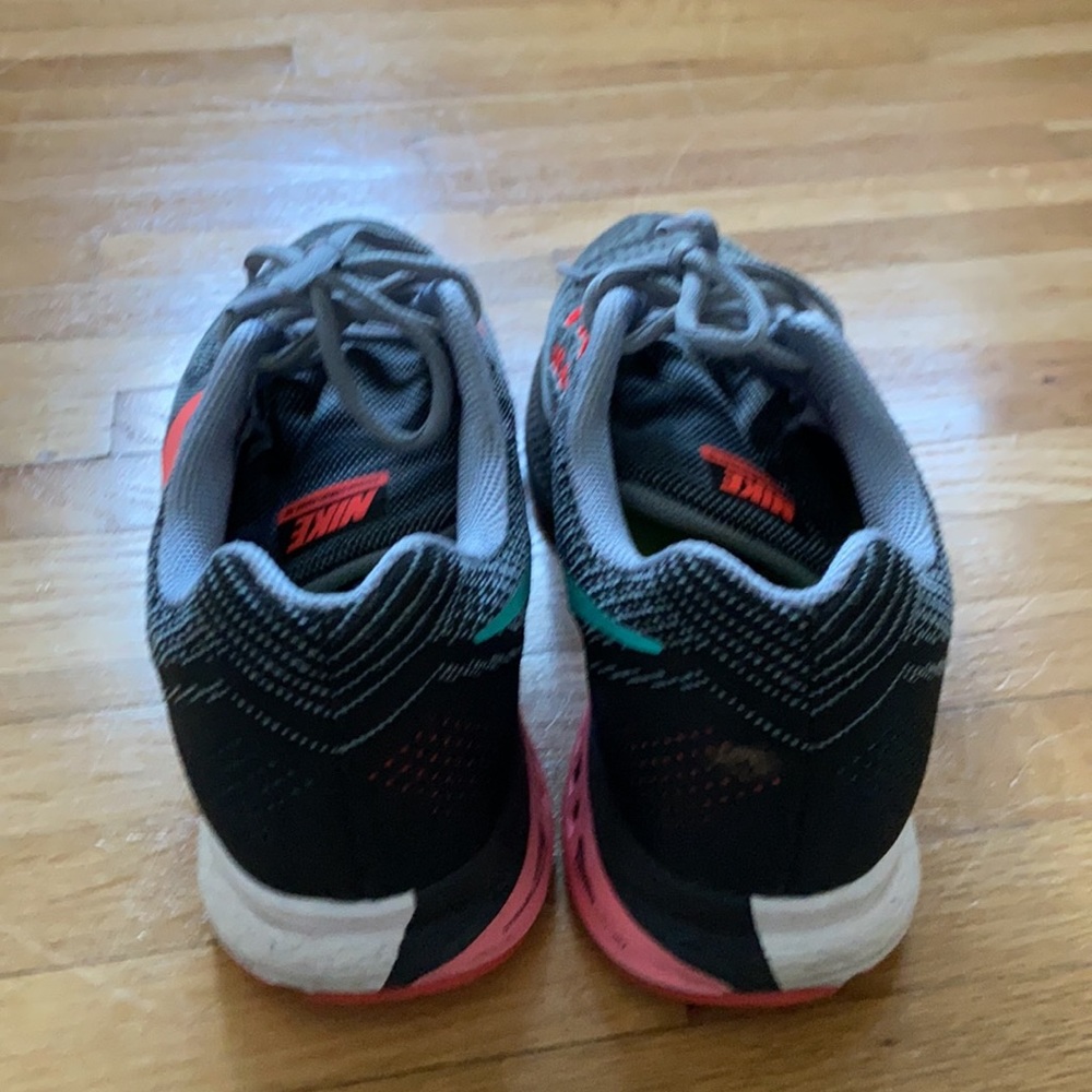 Nike Running Shoes - Picture 3 of 4
